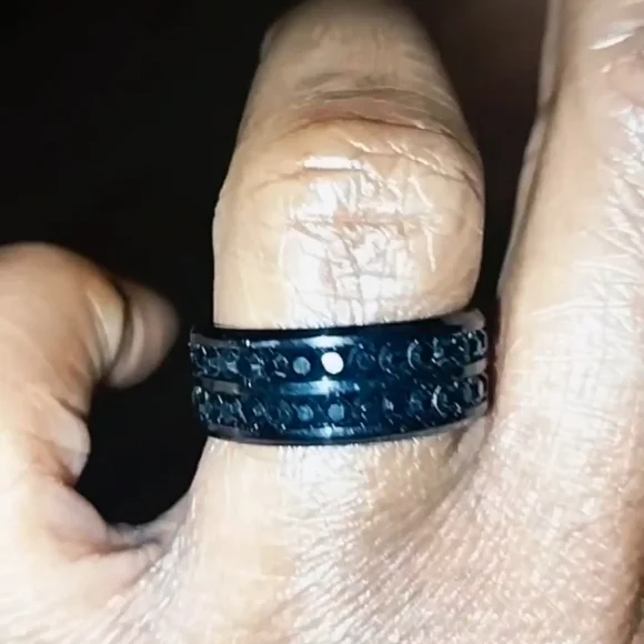 Black Stainlesssteel Unisex Ring with Gemstone Detailing